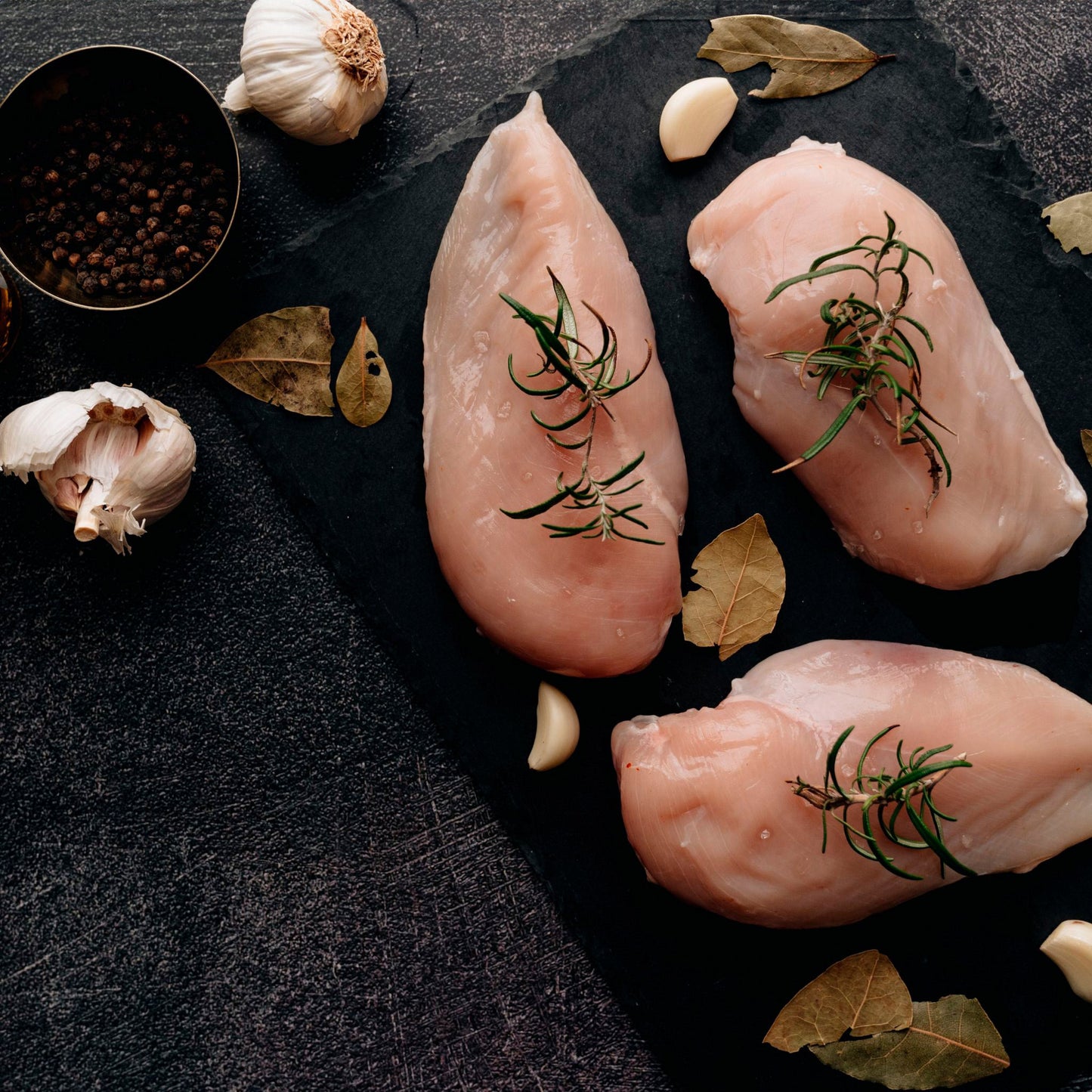 Pechuga de Pollo de Corral – Más Sabor, Más Calidad | Compra en línea - Vaca Negra